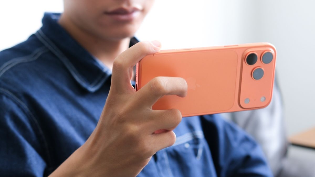 Cách sử dụng iPhone 17 Pro Max: Bí kíp làm chủ siêu phẩm mới của Apple bg