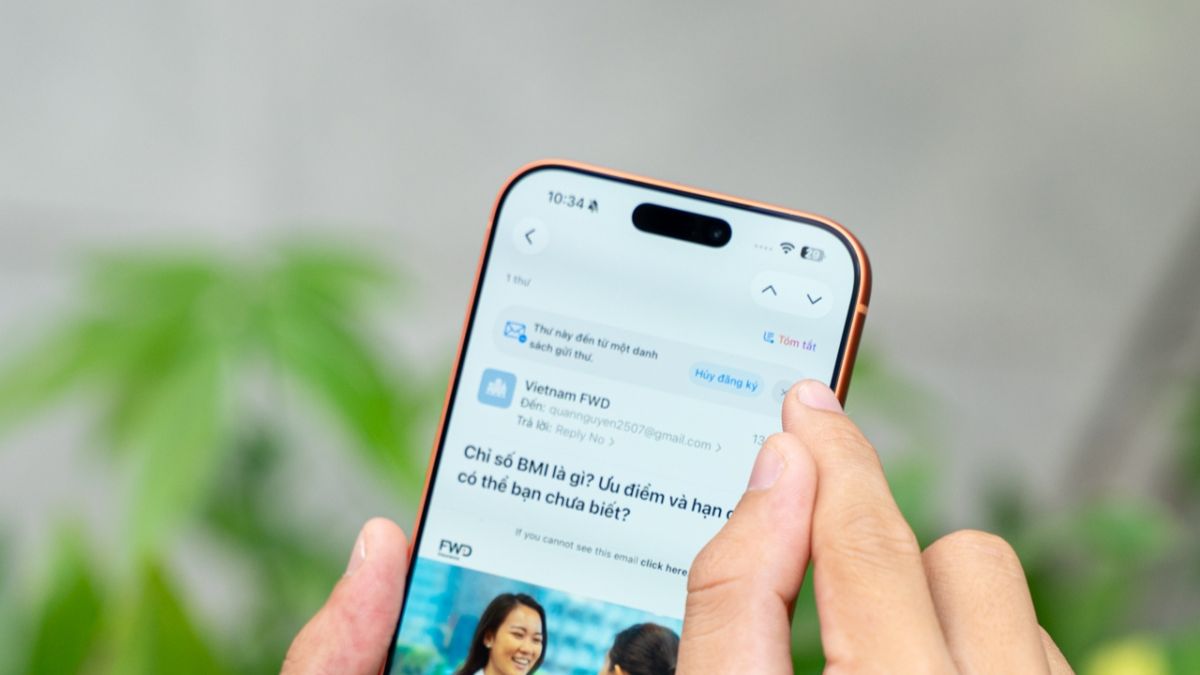 Cách chặn tính năng Apple Intelligence trên iPhone để kiểm soát tốt hơn việc sử dụng AI bg