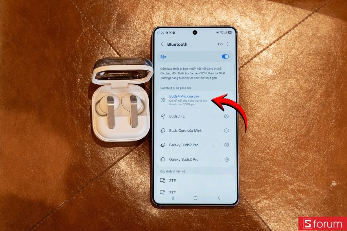 Dịch trực tiếp Galaxy Buds 4 cực tiện lợi khi trò chuyện đa ngôn ngữ 1