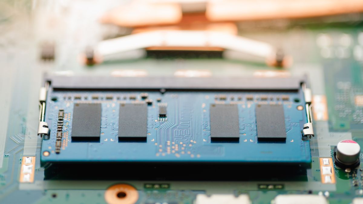 So sánh DIMM vs SODIMM chi tiết: Nên chọn loại nào?