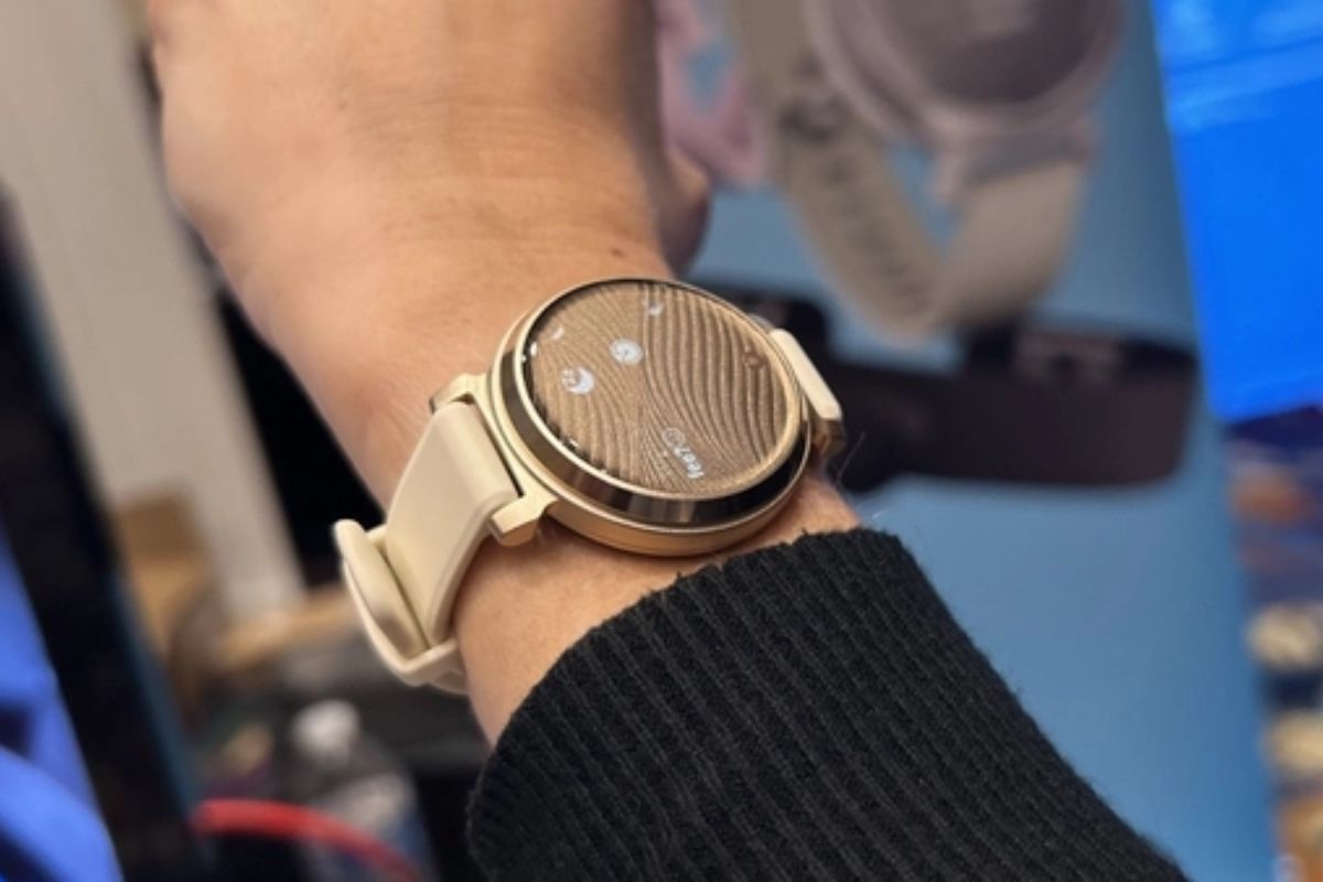 Đồng hồ thông minh nữ mặt tròn: Quà 8/3 tinh tế, vừa đẹp vừa “đúng gu” công nghệ 4