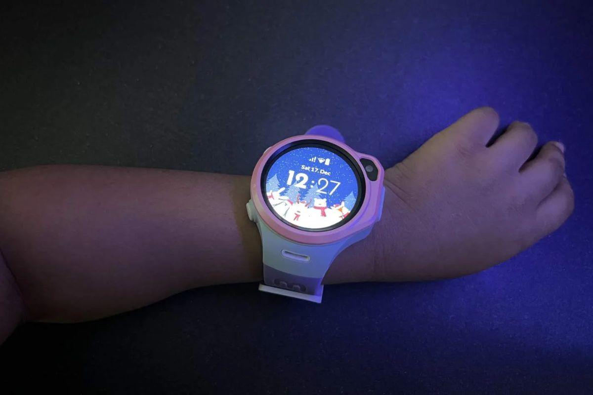 Đồng hồ thông minh trẻ em nữ chống nước: Quà 8/3 vừa dễ thương vừa bảo vệ bé mỗi ngày 3