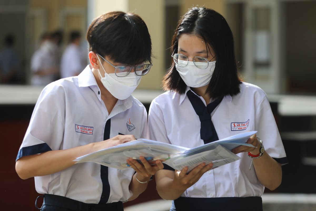 Dự đoán tỷ lệ đỗ đại học bằng AI 11