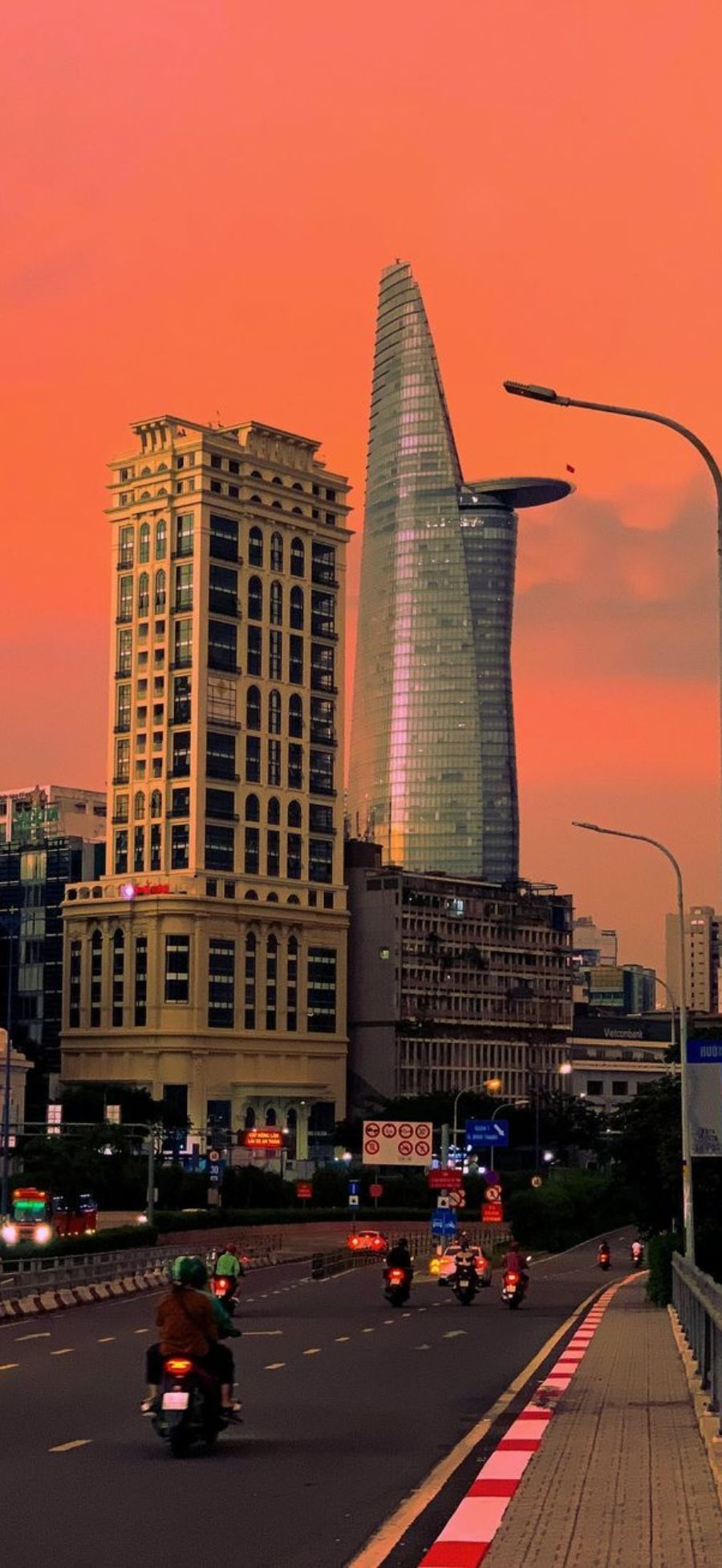 Gợi ý bộ sưu tập hình nền Xiaomi 17 Ultra đẹp, dễ dùng cho nhiều “vibe” khác nhau