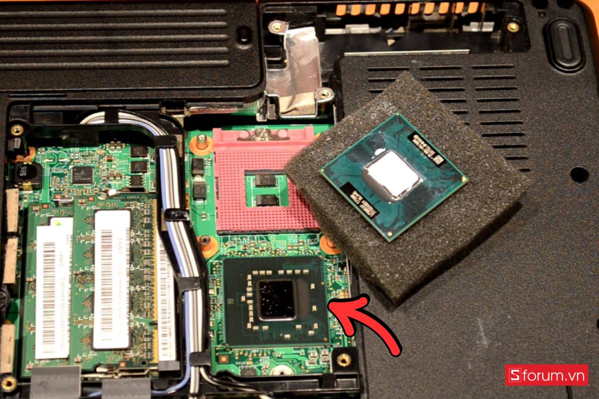 Hướng dẫn cách kiểm tra laptop có nâng cấp được CPU không 11