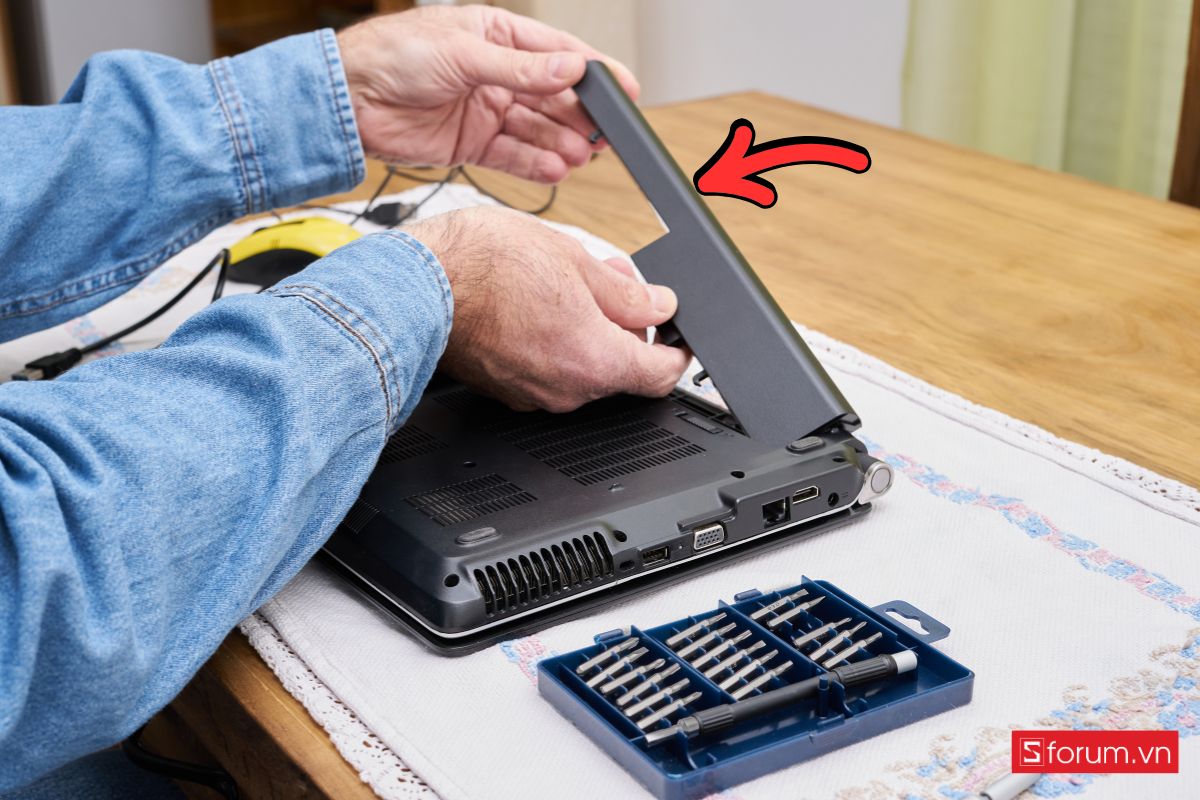 Hướng dẫn cách kiểm tra laptop có nâng cấp được CPU không 7