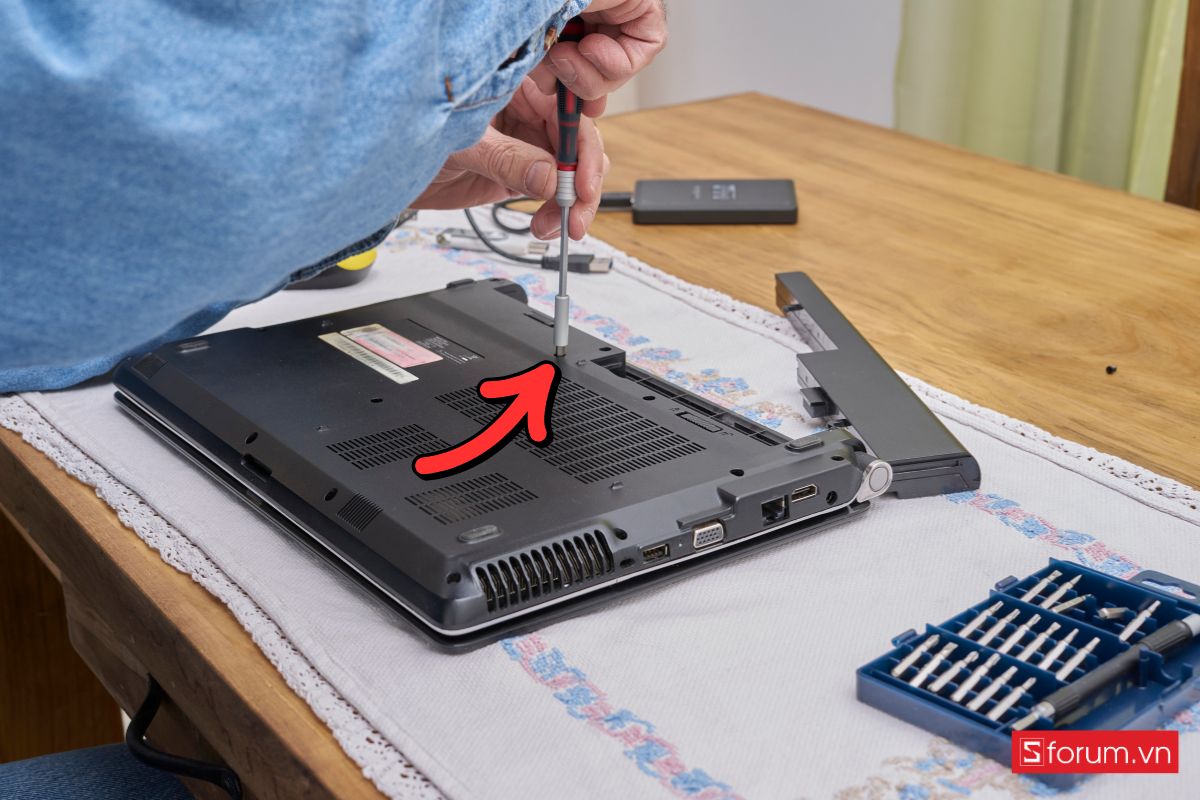 Hướng dẫn cách kiểm tra laptop có nâng cấp được CPU không 8