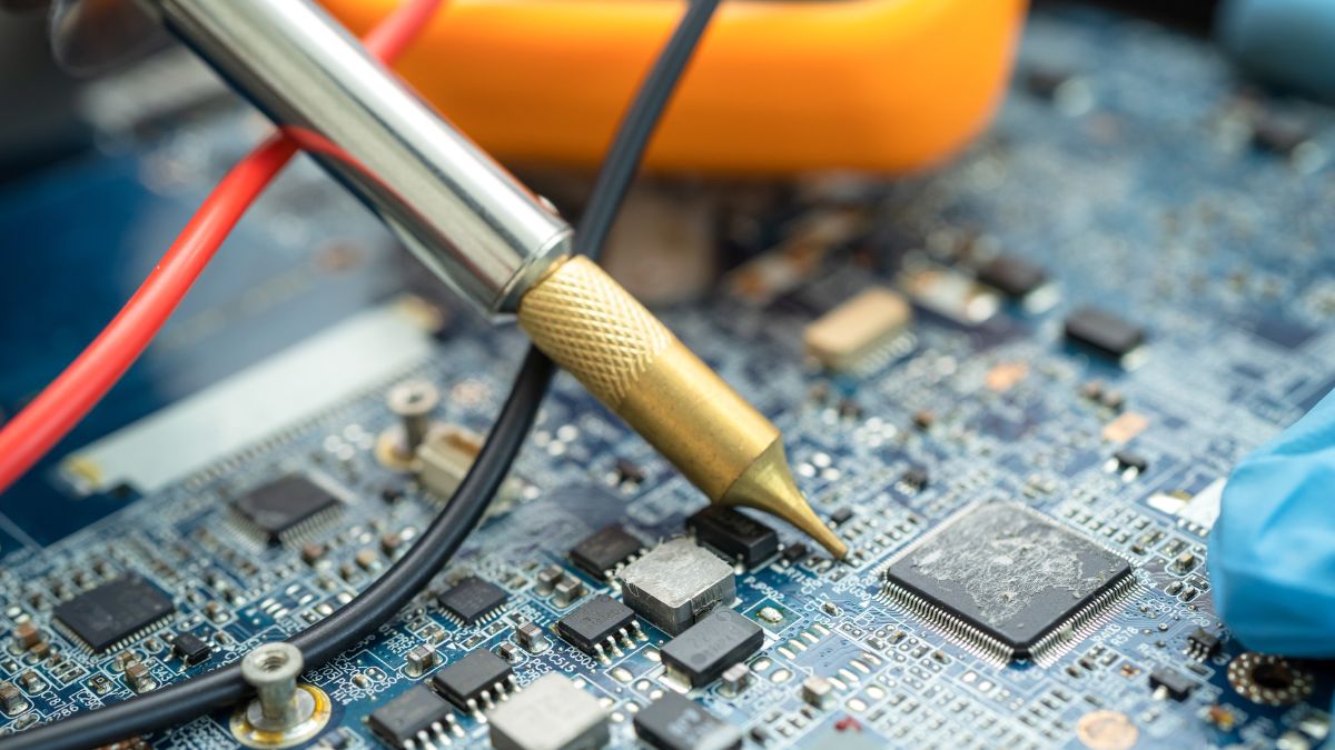 Hướng dẫn cách kiểm tra laptop có nâng cấp được CPU không bg
