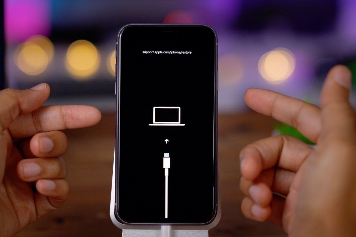 Cách khắc phục iPhone bị khóa bảo mật bằng chế độ phím cứng