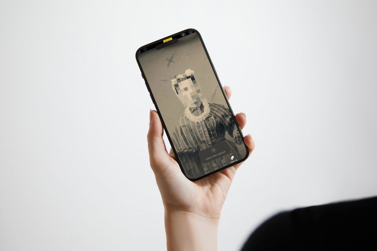 Làm mờ khuôn mặt trên iPhone đơn giản để bảo vệ quyền riêng tư khi chia sẻ ảnh 1