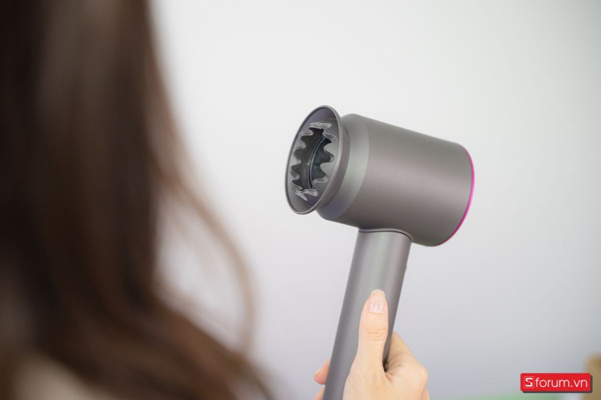 Máy sấy tóc Dyson có gì khác biệt? Tìm hiểu ngay! 5