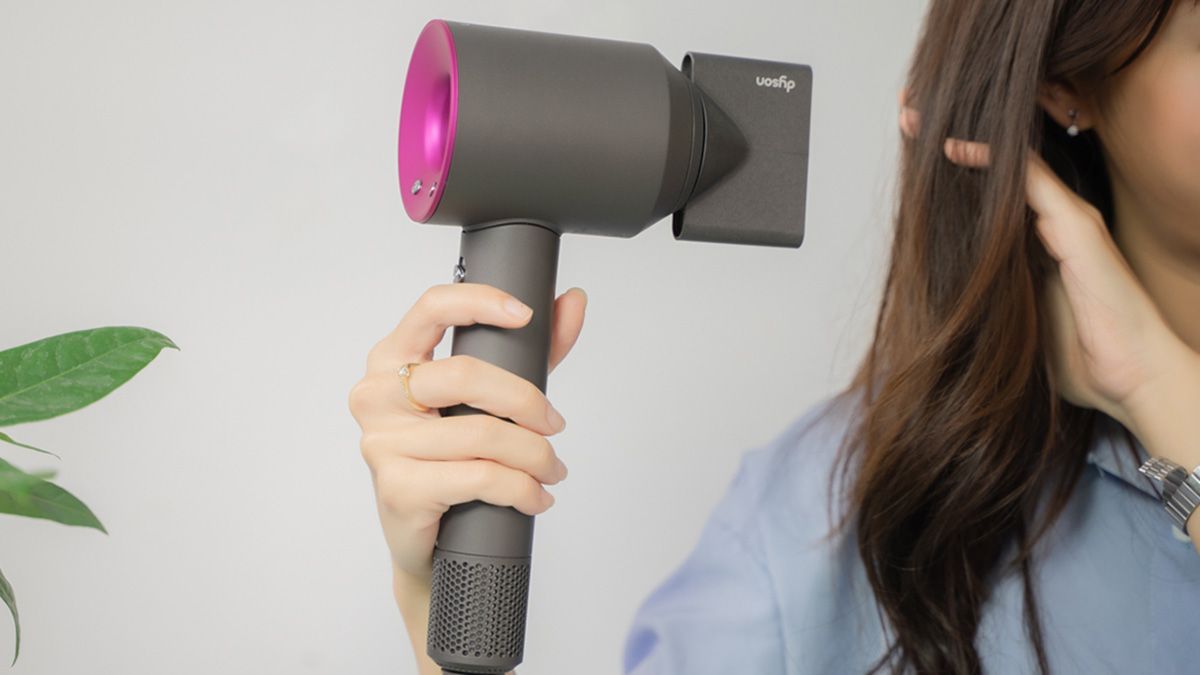 Máy sấy tóc Dyson có gì khác biệt? Tìm hiểu ngay!