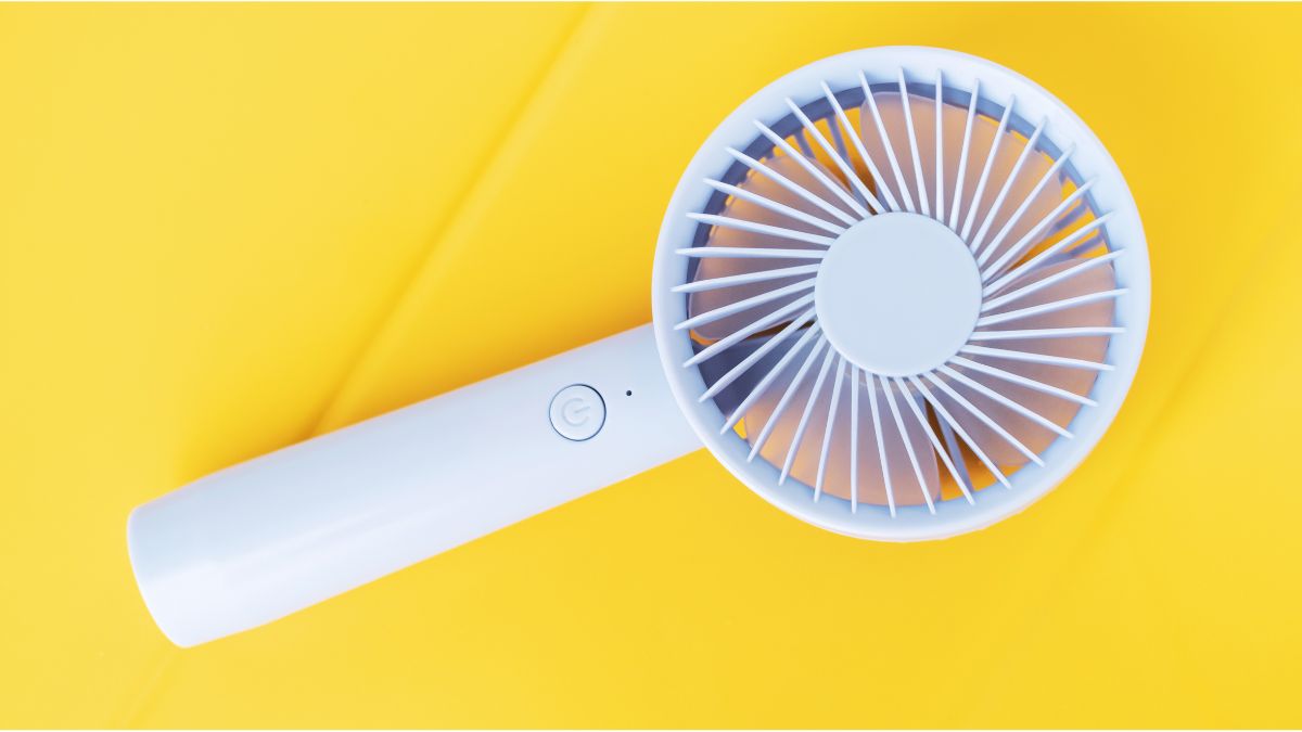 Quạt tay hoặc quạt mini