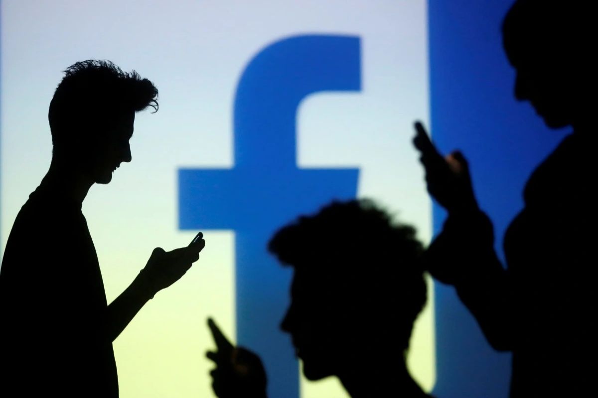 Bạn nên tắt gợi ý dựa trên thư viện ảnh của Facebook để bảo vệ quyền riêng tư! 2
