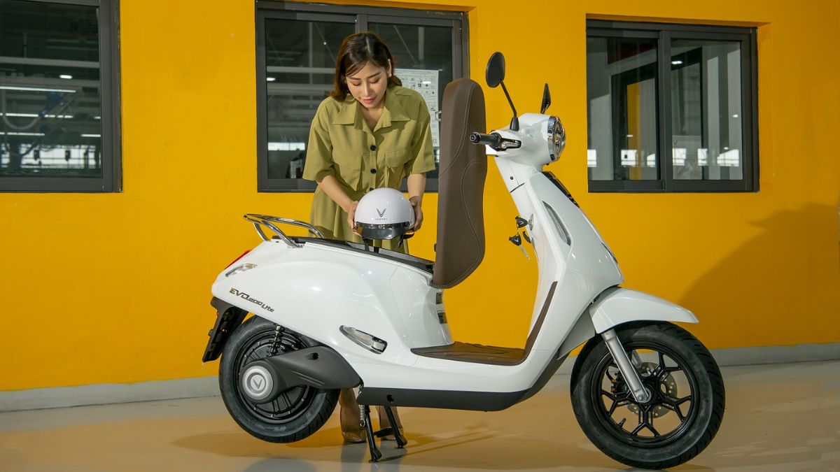 Top xe máy điện 200km 1 lần sạc đáng mua nhất hiện nay