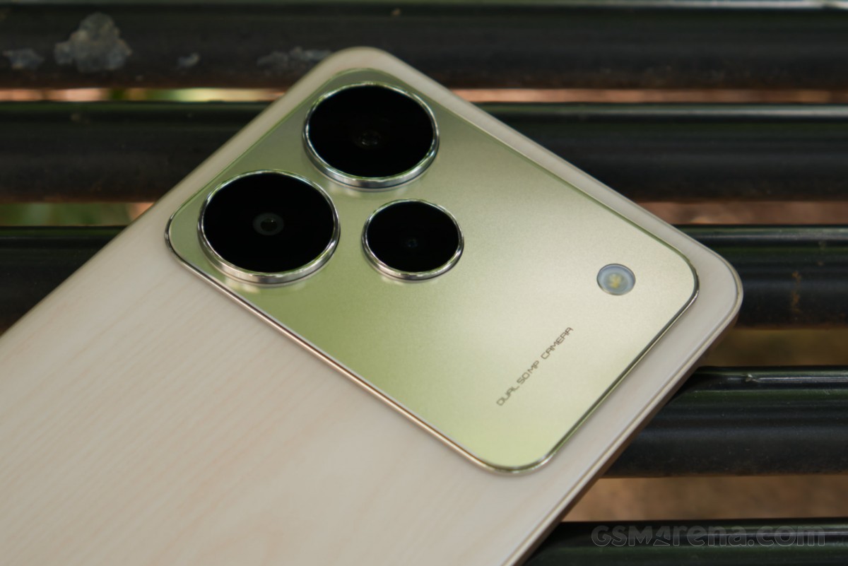 Thiết kế mặt lưng của Realme P4 Pro