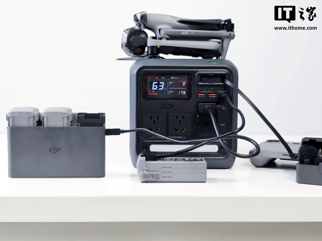 Trên tay trạm điện di động DJI Power 1000 Mini