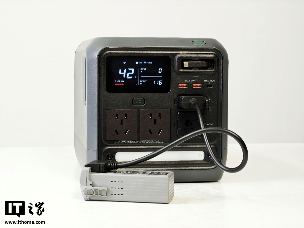 Trên tay trạm điện di động DJI Power 1000 Mini