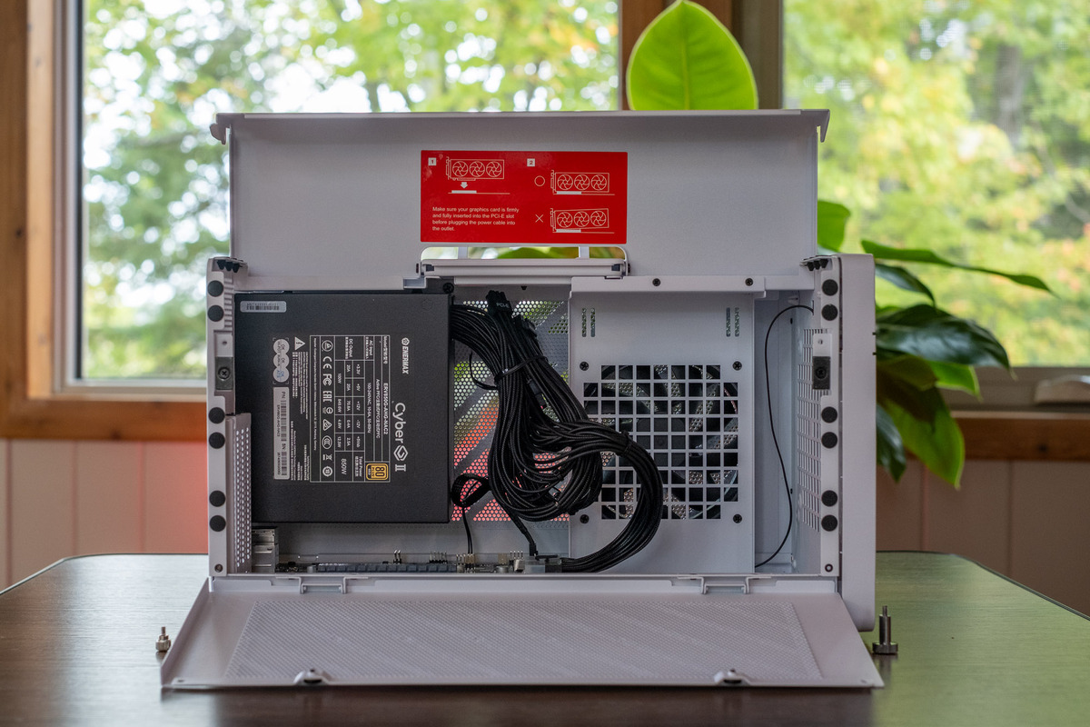 SPARKLE Studio G Ultra 850 có khả năng tương thích tốt