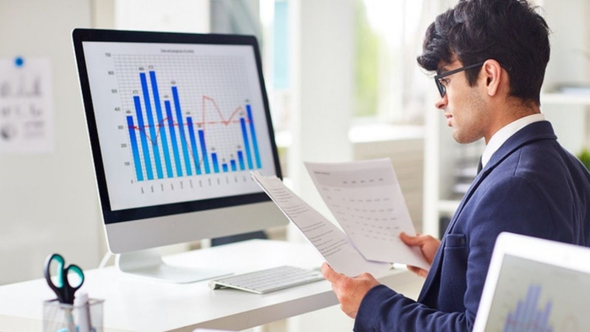ưu điểm khi sử dụng Macro là gì