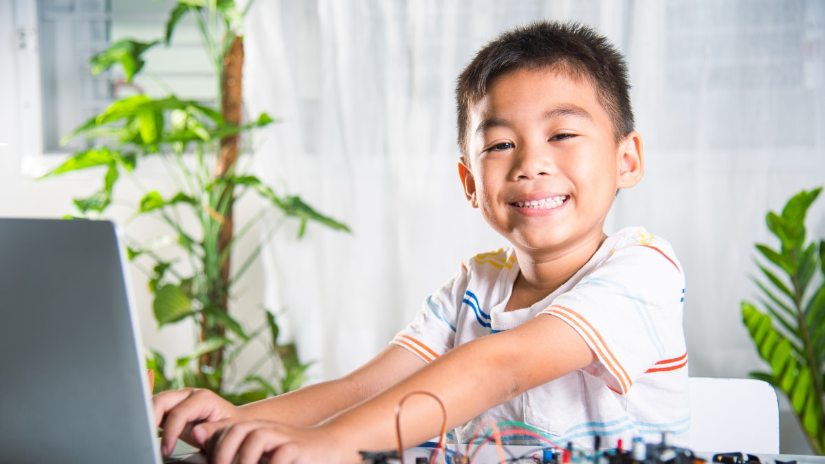 Đối tượng phù hợp để sử dụng Scratch?