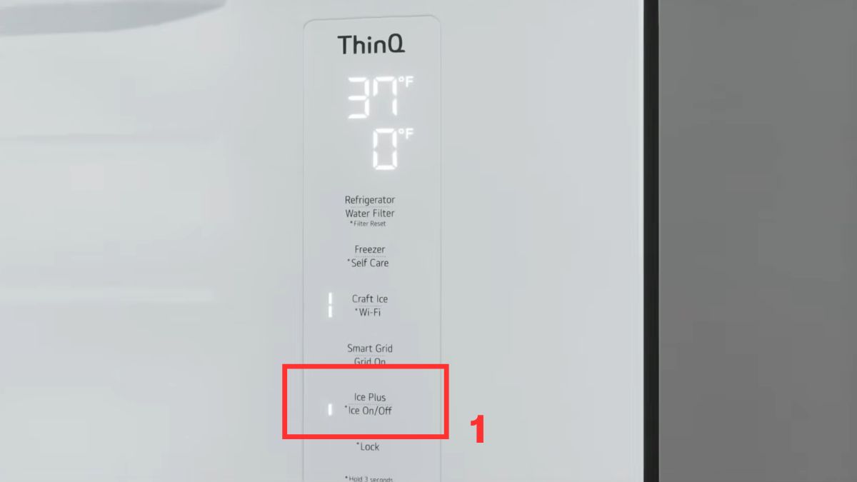 Hướng dẫn vệ sinh và bảo quản cụm làm đá tự động bước 1