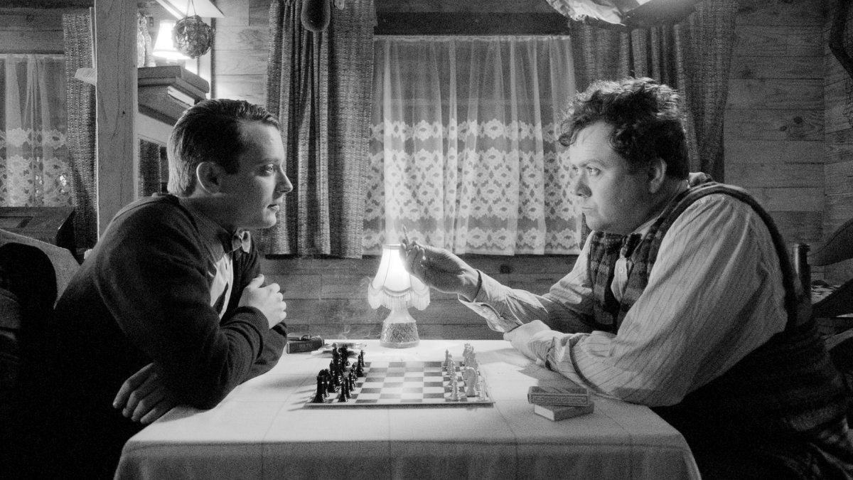 Các tập phim có sự tham gia của Elijah Wood - Đốt Cháy Những Vì Sao