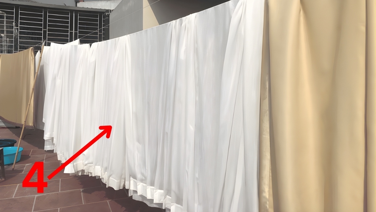 Cách giặt rèm cửa bằng máy giặt bước 3