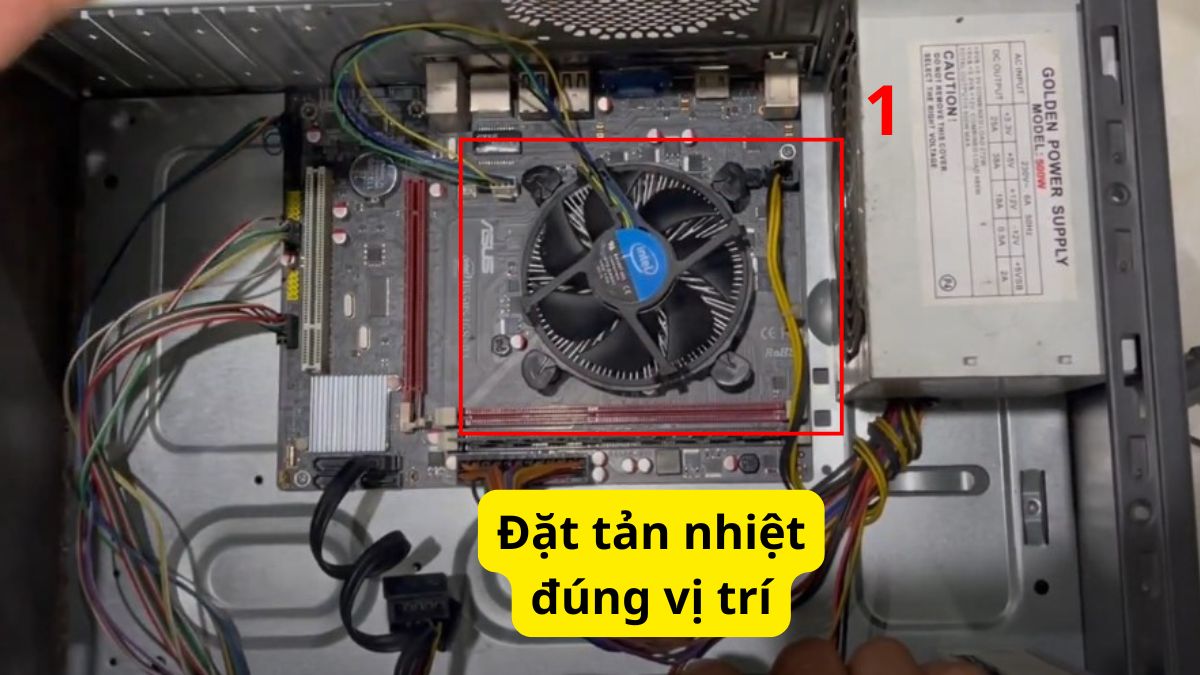 Cách lắp quạt tản nhiệt cho CPU đúng chuẩn bước 1