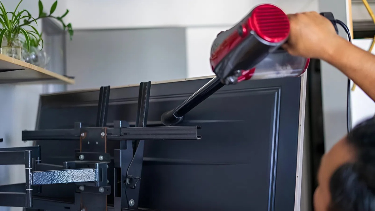 Cách vệ sinh các bộ phận khác của tivi Sony