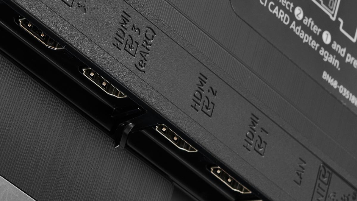 Các cổng HDMI trên tivi Samsung