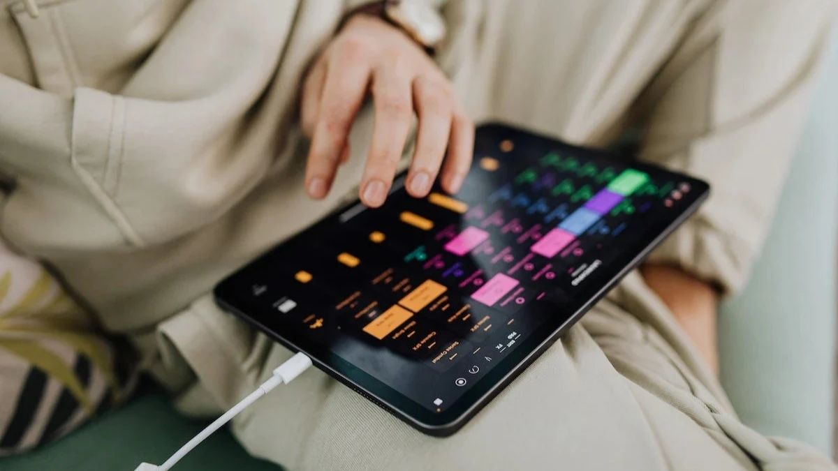 Những sai lầm khiến iPad sạc chậm hơn