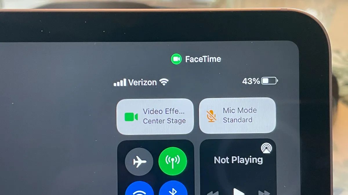 Mẹo sử dụng Center Stage hiệu quả