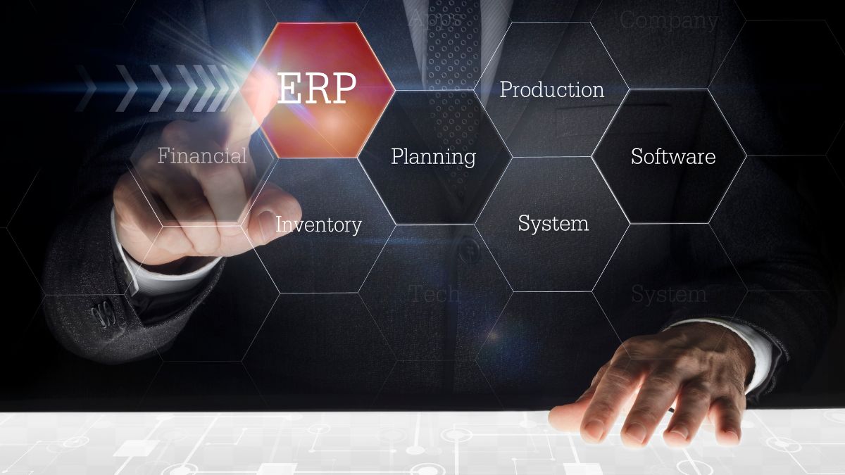 Hệ thống ERP là gì, hoạt động như thế nào?