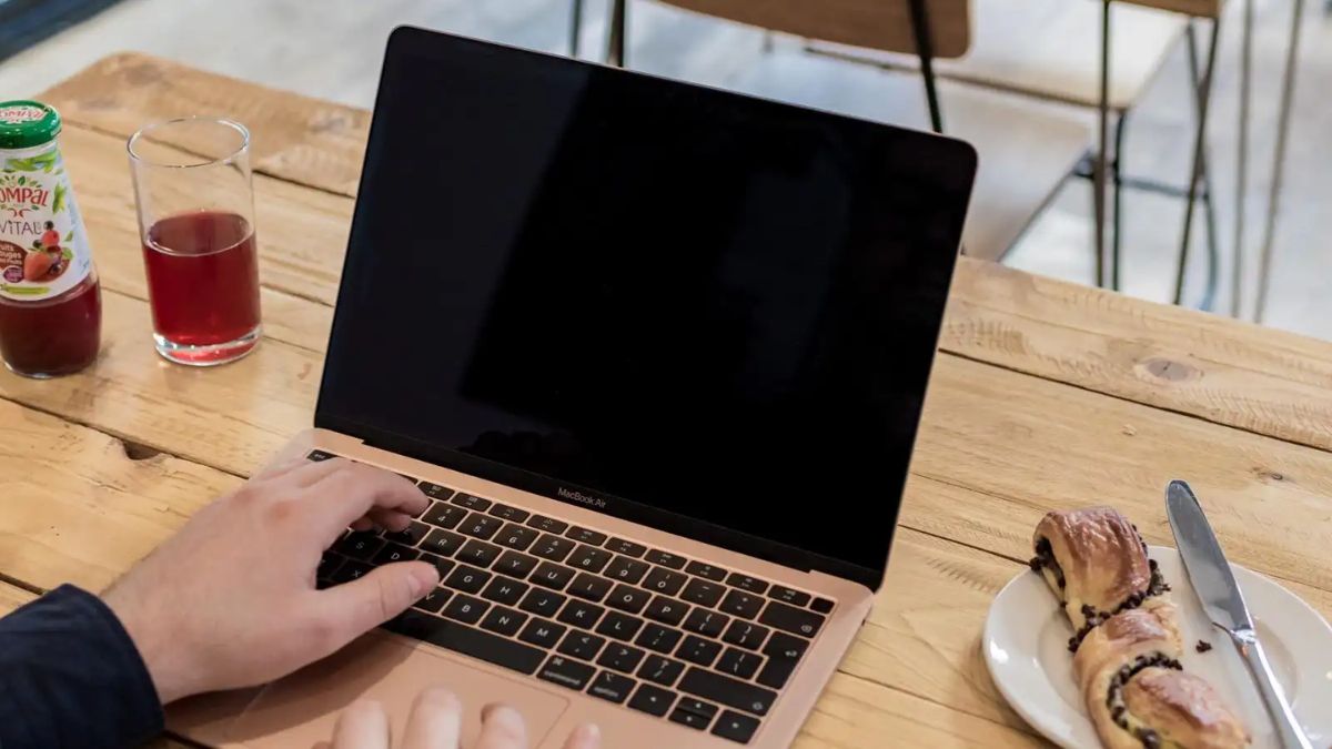 Factory reset Mac có xóa hết dữ liệu không?