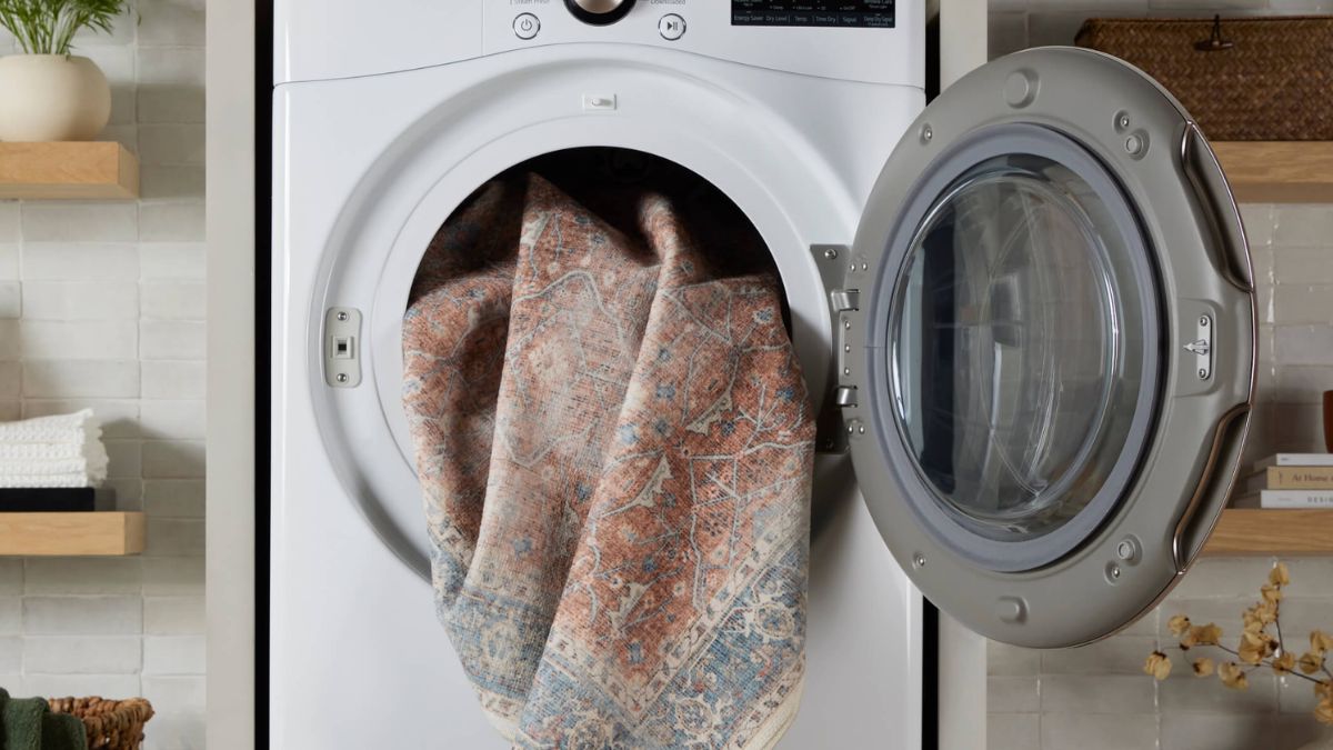 Cách bảo vệ máy giặt khi giặt thảm