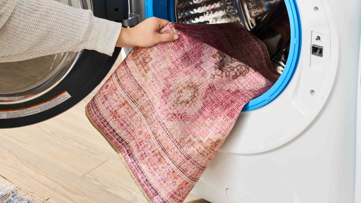Cách sấy và làm khô sau khi giặt thảm bằng máy giặt bước 1