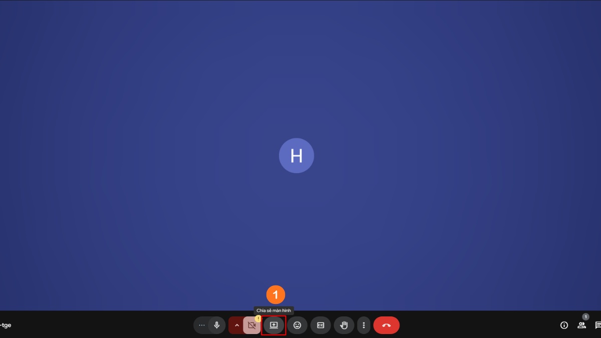 Cách trình chiếu PowerPoint trên Google Meet bằng cách chia sẻ toàn bộ màn hình bước 1