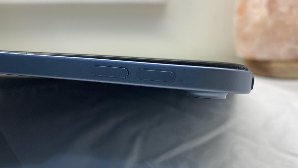 Dấu hiệu nhận biết iPad bị phồng pin