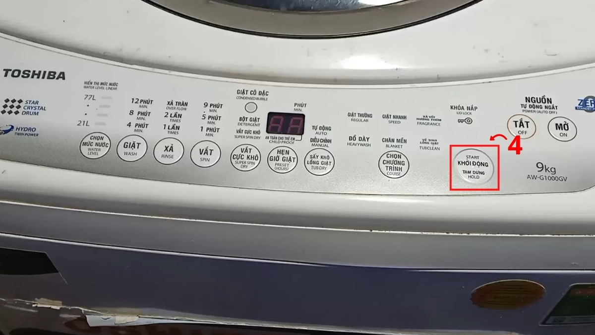  sửa lỗi E64 máy giặt Toshiba bằng reset máy bước 3