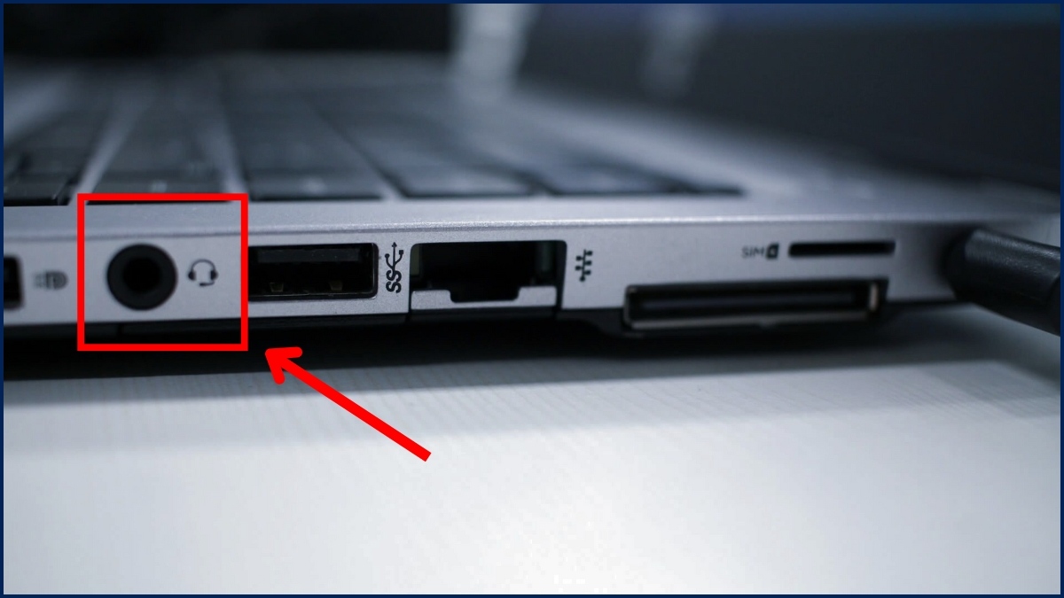 Cách khắc phục lỗi Speakers Not Plugged In Win 10 bằng kiểm tra kết nối phần cứng