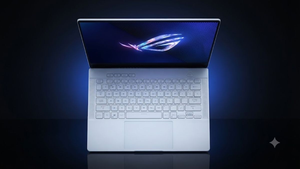 Laptop Asus màu trắng cho gaming