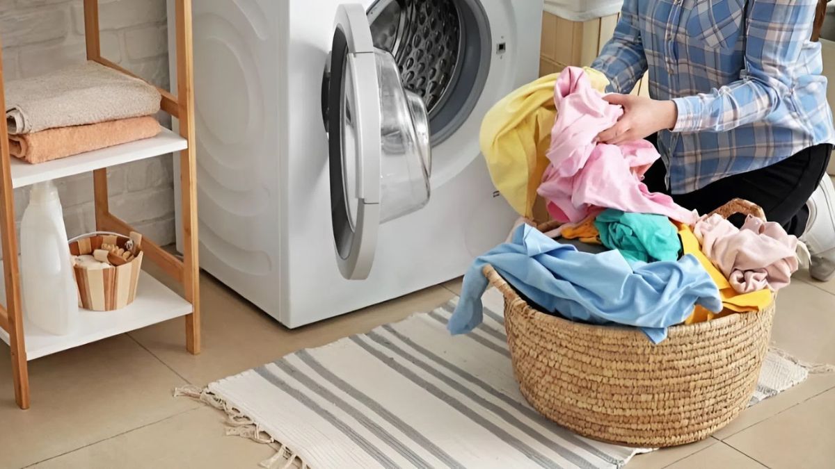 cách khử mùi máy giặt có mùi hôi bằng cách vệ sinh lồng giặt bước 1