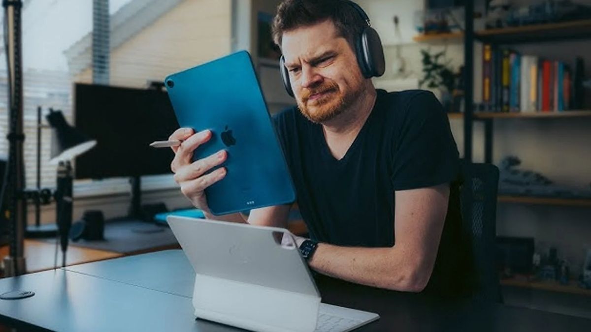 Nên mua iPad hay Samsung Tab để học tập?