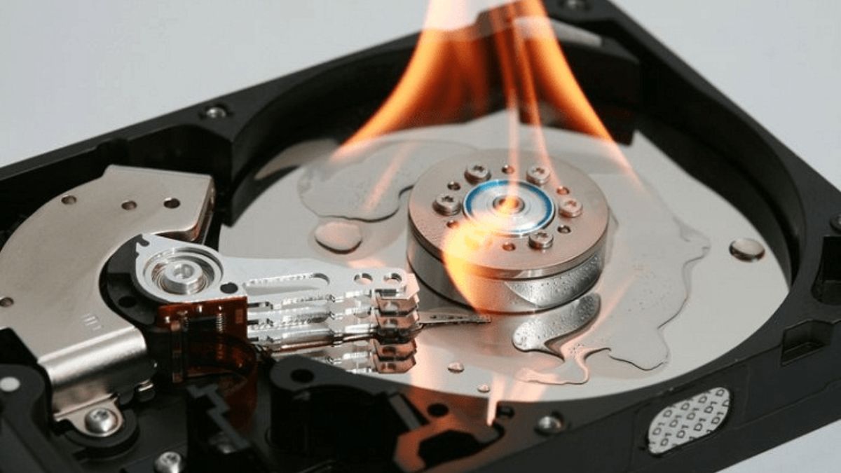 nhiệt độ ổ cứng ssd bao nhiêu là bình thường - 