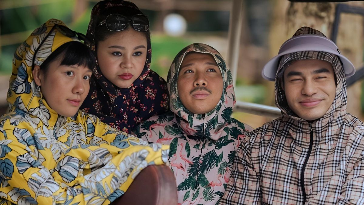 Bộ Tứ Báo Thủ