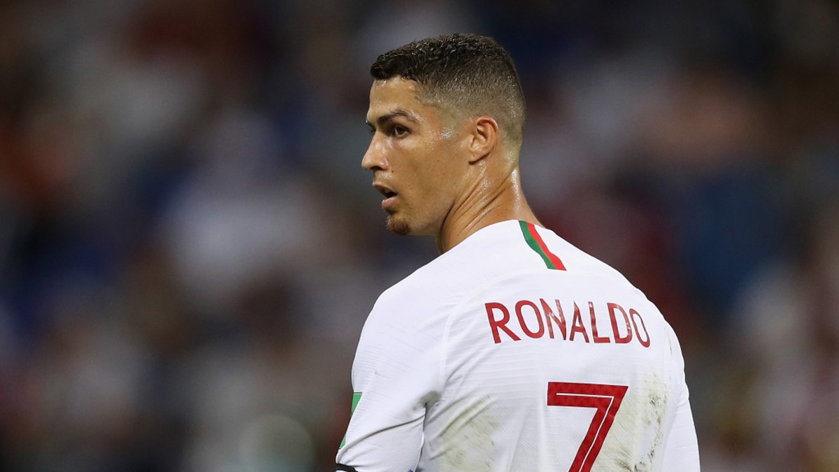 kiểu tóc ronaldo