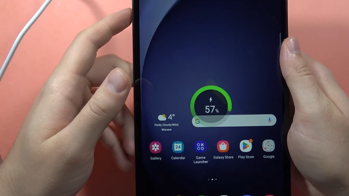 tăng tốc máy tính bảng Android bằng sạc máy tính bảng kịp thời