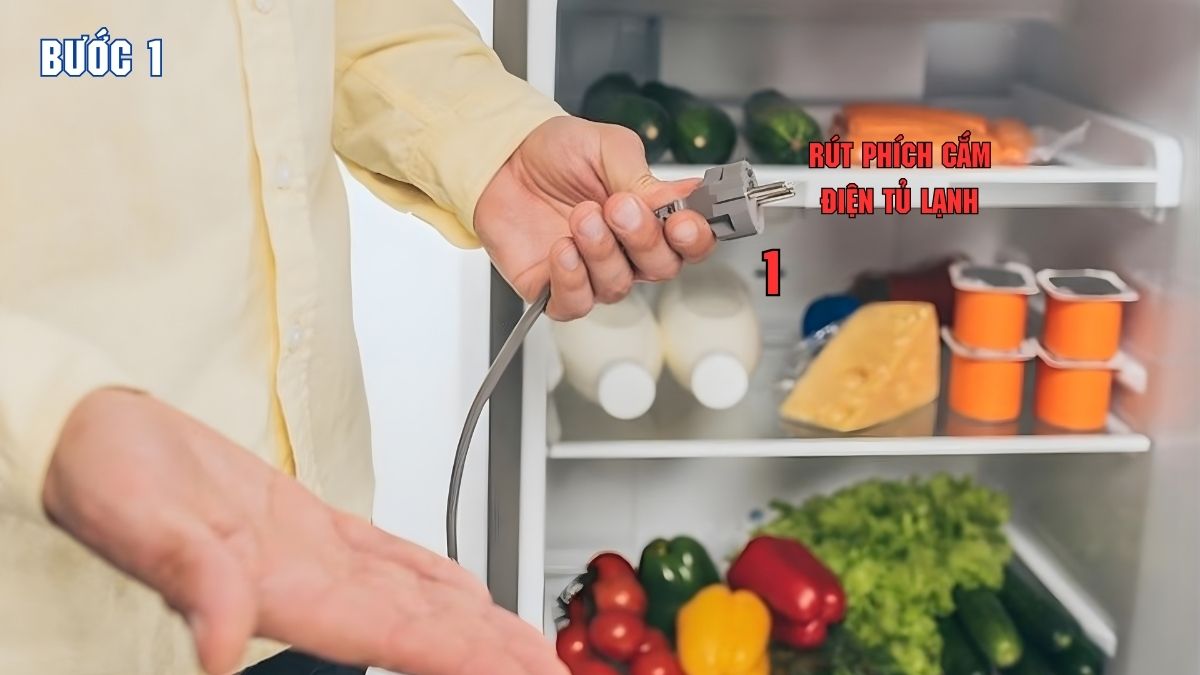 Hướng dẫn xử lý tủ lạnh chảy nước ở ngăn mát tại nhà bước 1