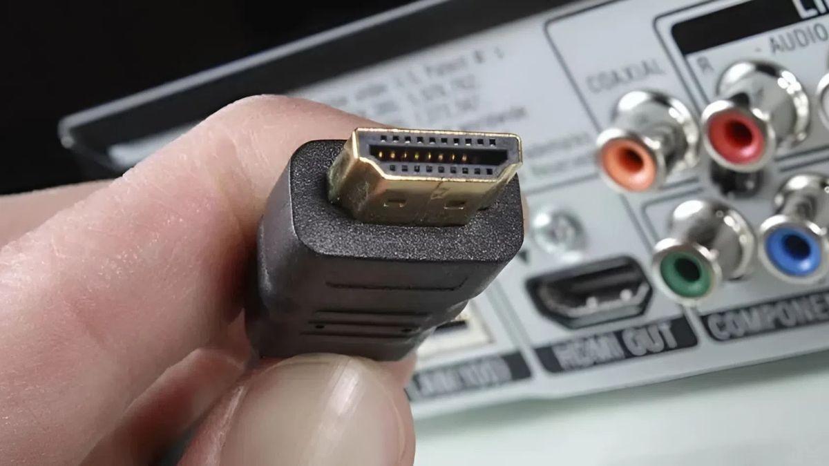 khắc phục tivi LG không có tín hiệu bằng kiểm tra dây cáp kết nối